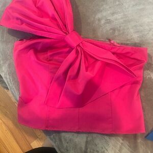 Elegant Pink Bow Top
